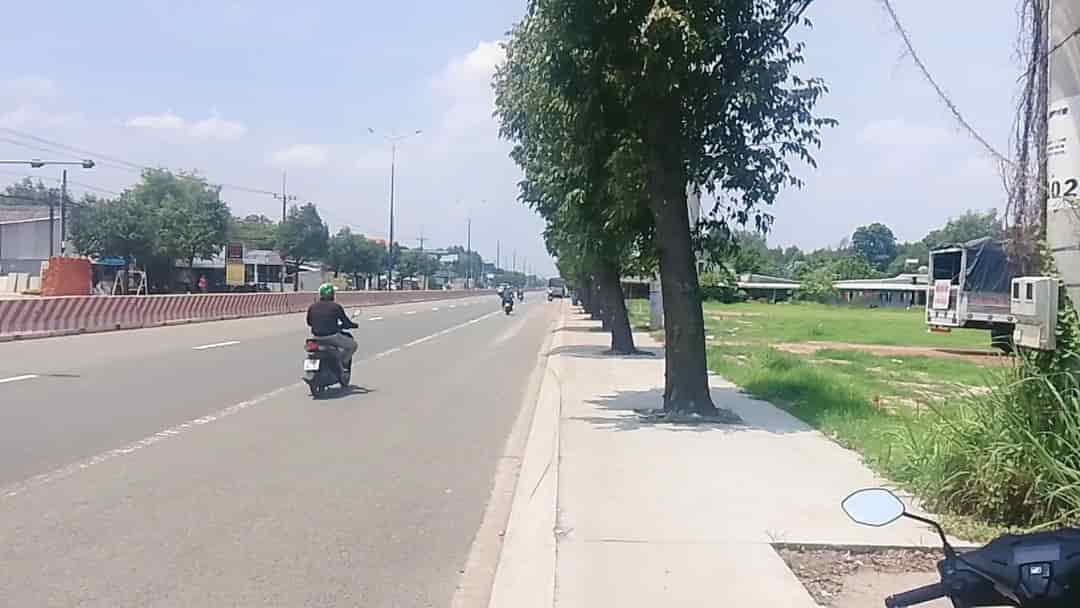 Chủ ra nước ngoài bán gấp lô đất 175m2 giá chỉ 895 triệu-trung tâm Bàu Bàng, Bình Dương