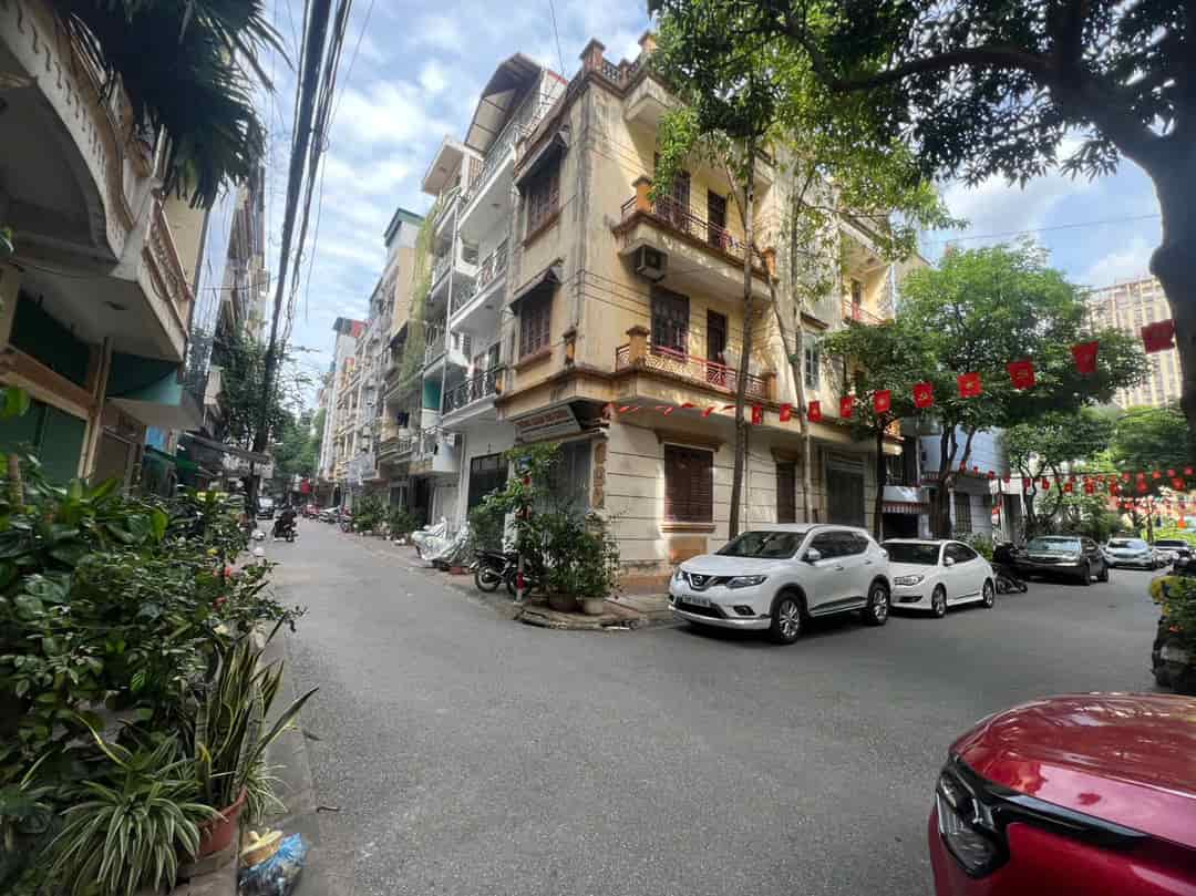 TÔI CẦN BÁN NHÀ PHÂN LÔ MẠC THÁI TỔ - Ô TÔ TRÁNH - KD VĂN PHÒNG ĐỈNH