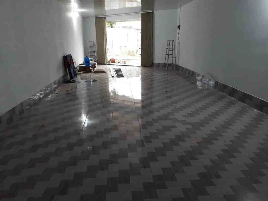 Cho thuê nhà 85m2, kdc tân Phú Thạnh gần Đại học Võ Trường Toản, thích hợp làm kho