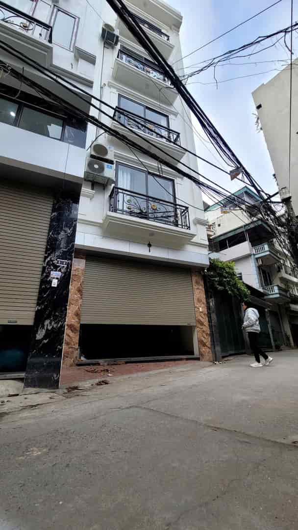 Bán nhà Cầu Bươu, Thanh Trì, ô tô vào nhà, 32m2, 6 tầng, 6.5 tỷ