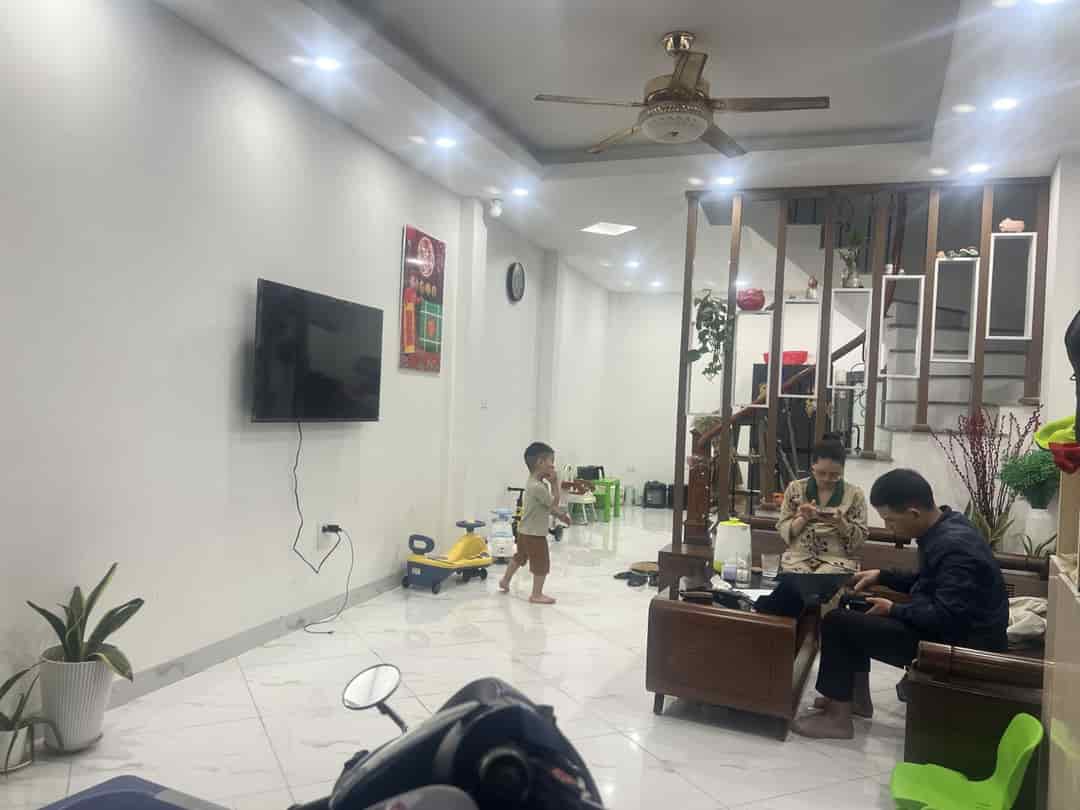 Bán nhà Nhân Hòa, Thanh Xuân, Ngã Tư Sở, 32m2, 4 tầng, 4.8 tỷ