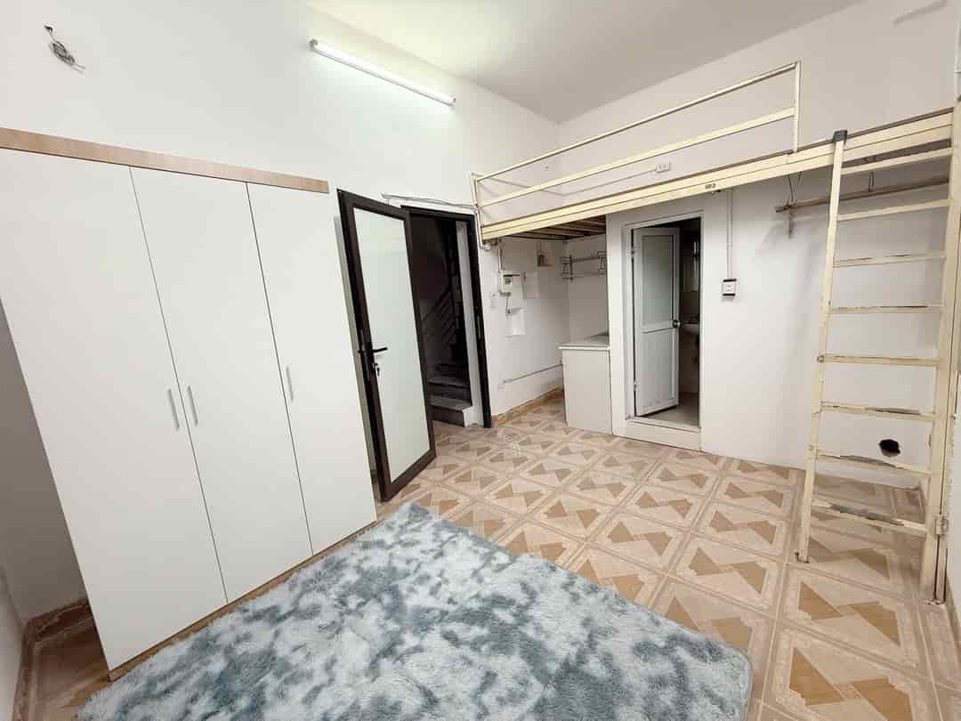 Bán nhà Yên Xá, Thanh Trì, 40m2, lô góc, 3 mặt thoáng, 7.4 tỷ