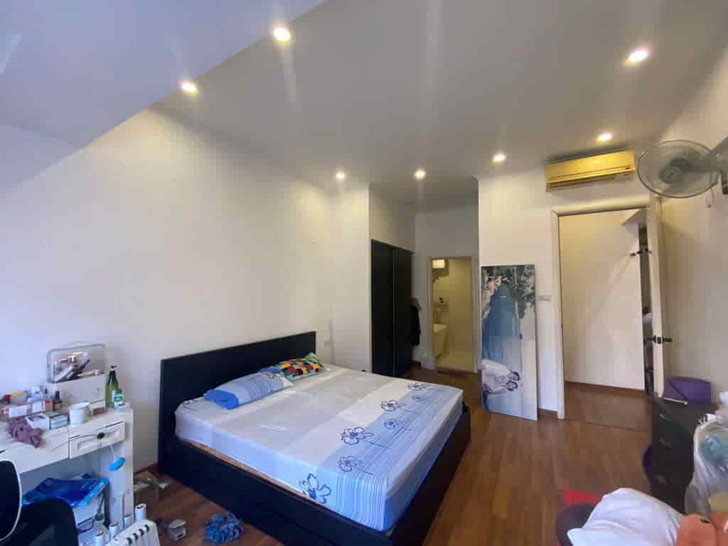 Nhà thang máy, khu Trần Thái Tông, 10 phòng full thuê, 11.2 tỷ