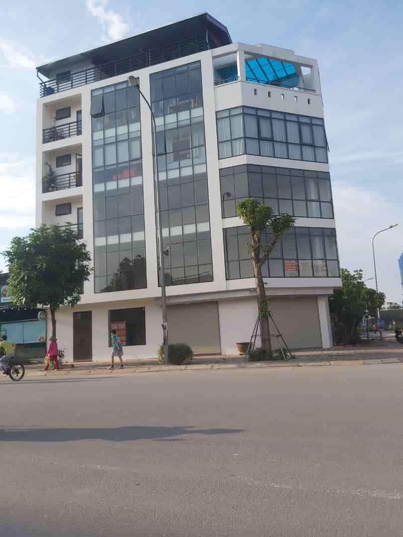 Cho thuê T O À  M.P Ngô Xuân Quảng.Gia Lâm, Hà Nội, 110m2x9T,  thang máy, tầng hầm, PCCC vị trí KD sầm uất
