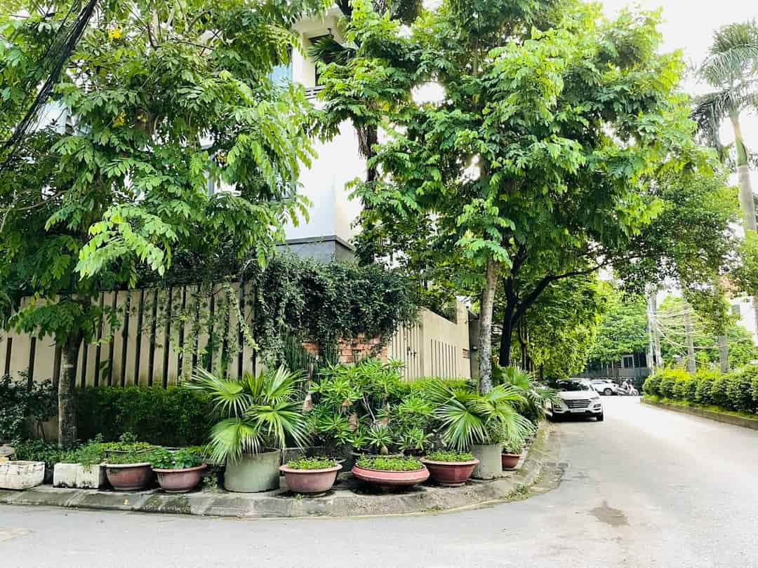 HÀNG ĐẸP VẠN PHÚC – Ở LÀ SƯỚNG – LÀM VĂN PHÒNG LÀ CHẤT – ĐẦU TƯ LÀ LỜI