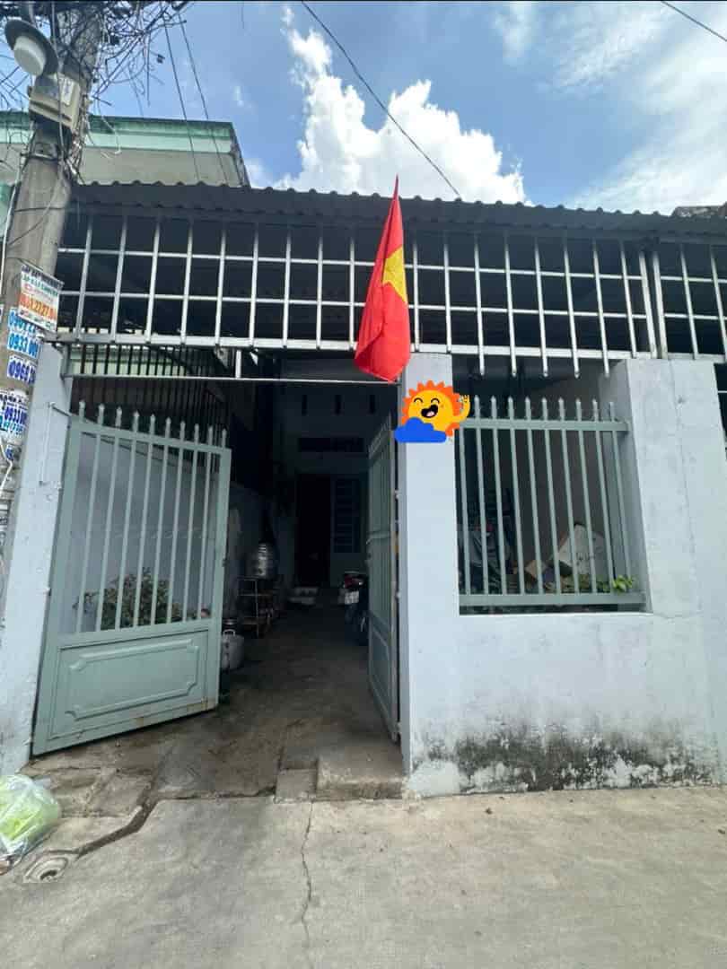BÁN NHÀ HÀ HUY GIÁP, QUẬN 12 – 82.3m² – CHỈ 3.95 TỶ Diện tích: 82.3m² ngang 4x dài 21m, sổ hồng