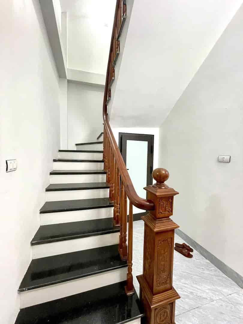 KIM NGƯU NGÕ THÔNG 2 THOÁNG 60M2 CHỈ 5.5 TỶ