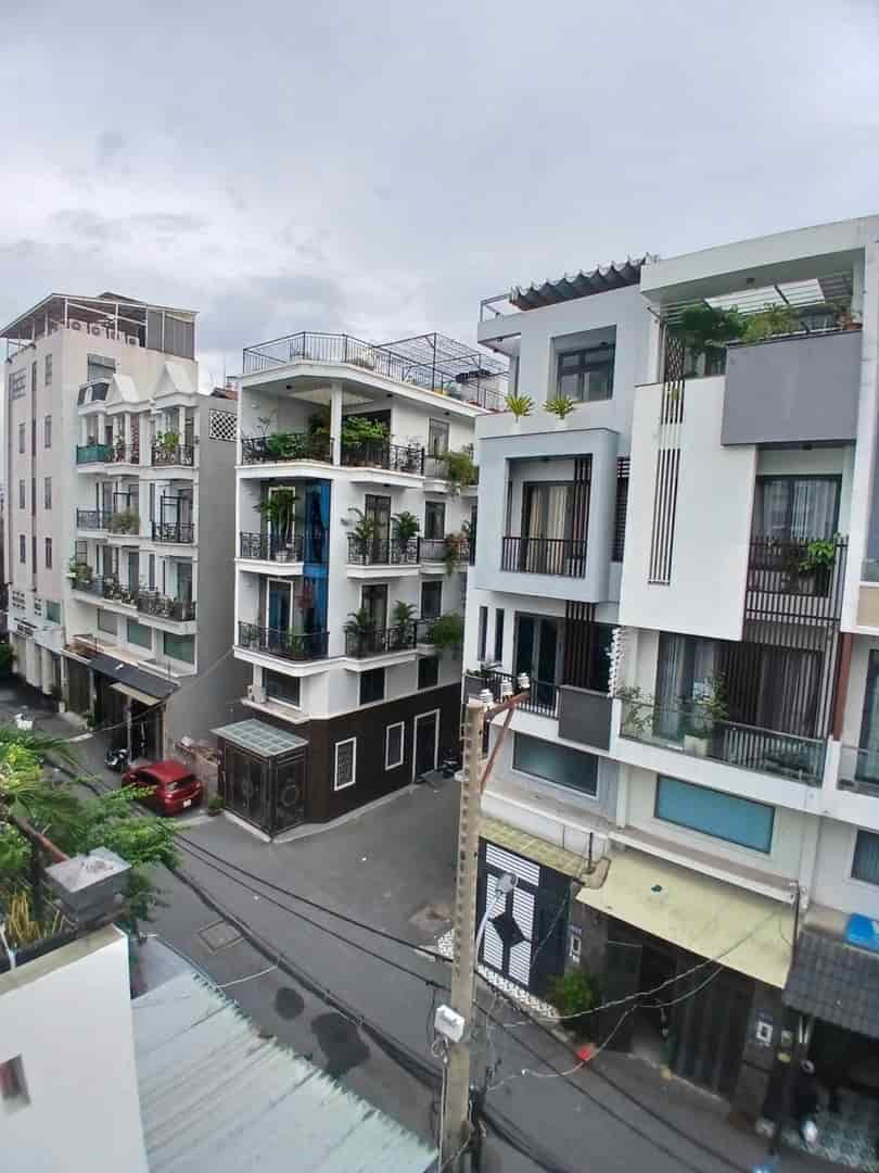 CHDV 6 TẦNG THANG MÁY 135m2 - 16 PHÒNG THU NHẬP HƠN 100TR/THÁNG