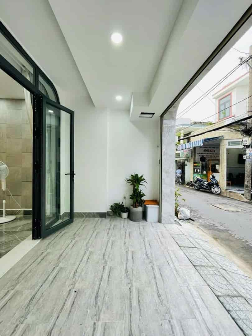 QUANG TRUNG NHÀ 3 TẦNG HẺM 1 TRỤC THẲNG - OTO NGỦ NHÀ - 56m2 (4×14) - 6.75 TỶ
