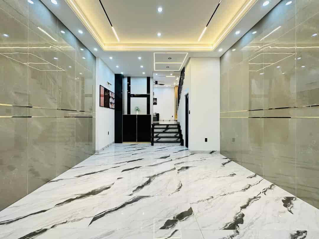 BÁN GẤP SIÊU PHẨM ngay trung tâm Gò Vấp, gần chợ Hạnh Thông Tây, sổ hồng riêng giá 3 tỷ 400 triệu