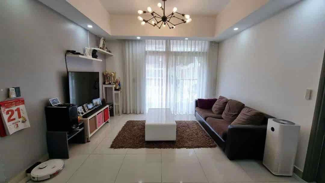 Hạ Giá Bán Gấp Căn Hộ LINH TÂY TOWER, Quận Thủ Đức , DT77m2, Tầng Trung Thoáng Mát, Giá 1 Tỷ 150,SHR