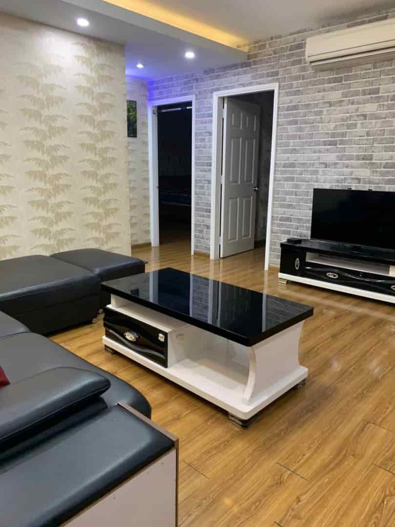 Cần Bán Gấp Ruby Garden Quận Tân Bình DT 90 2PN, 2WC Giá 1 TỶ 240 Có TL View Đẹp Toàn Bộ Nội Thất.