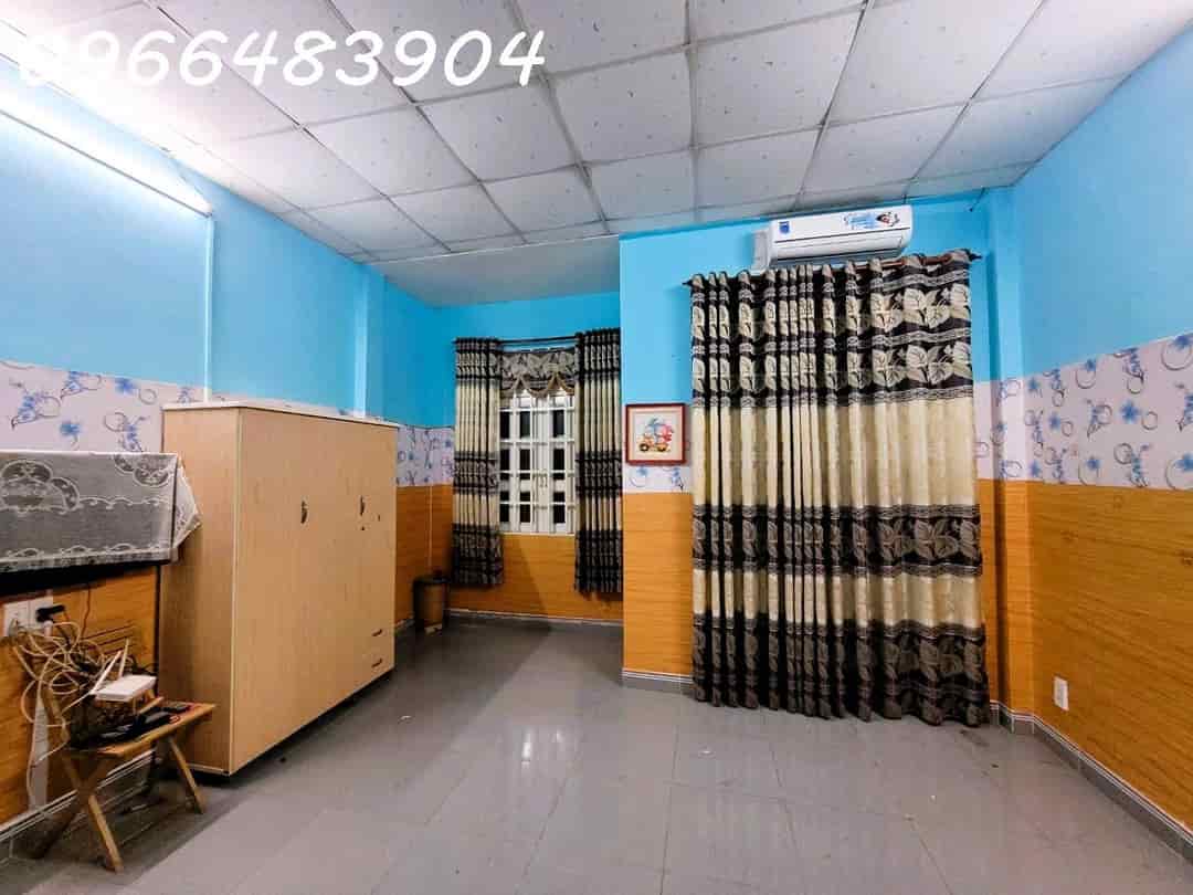 Cho thuê nhà 1T1L 2pn 100m2 hẻm xe hơi đường 11 - Linh Xuân