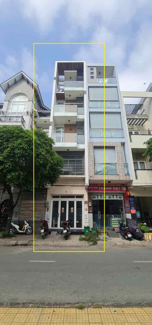 Cho thuê nhà mặt phố Tân Sơn Nhì, Tân Phú, 68m², 8PN, 25 triệu