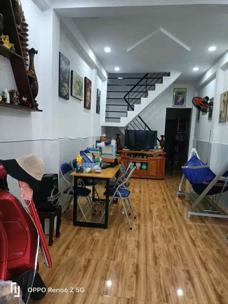 Nhỉnh 4 tỷ- Nhà 2 tầng- MT Đường 12m- Hiệp Phú Q9