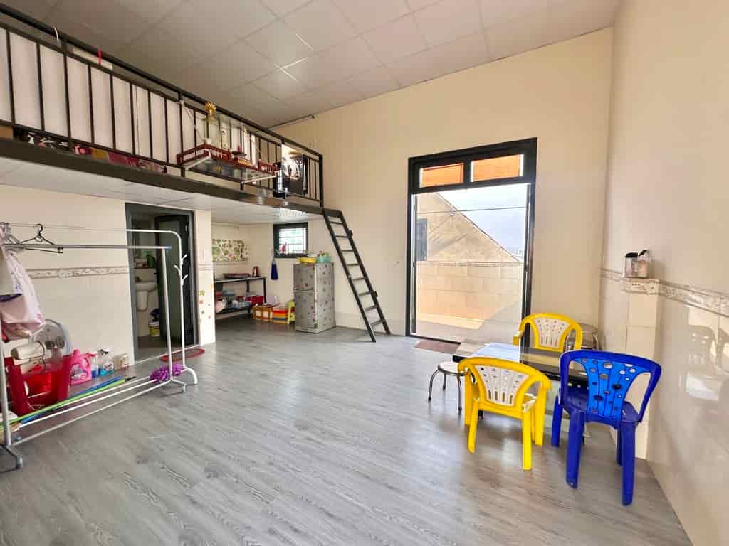 Nhà 5 tầng 15 phòng CHDV cho thuê 65Tr/Th- Ngay chợ Thủ Đức