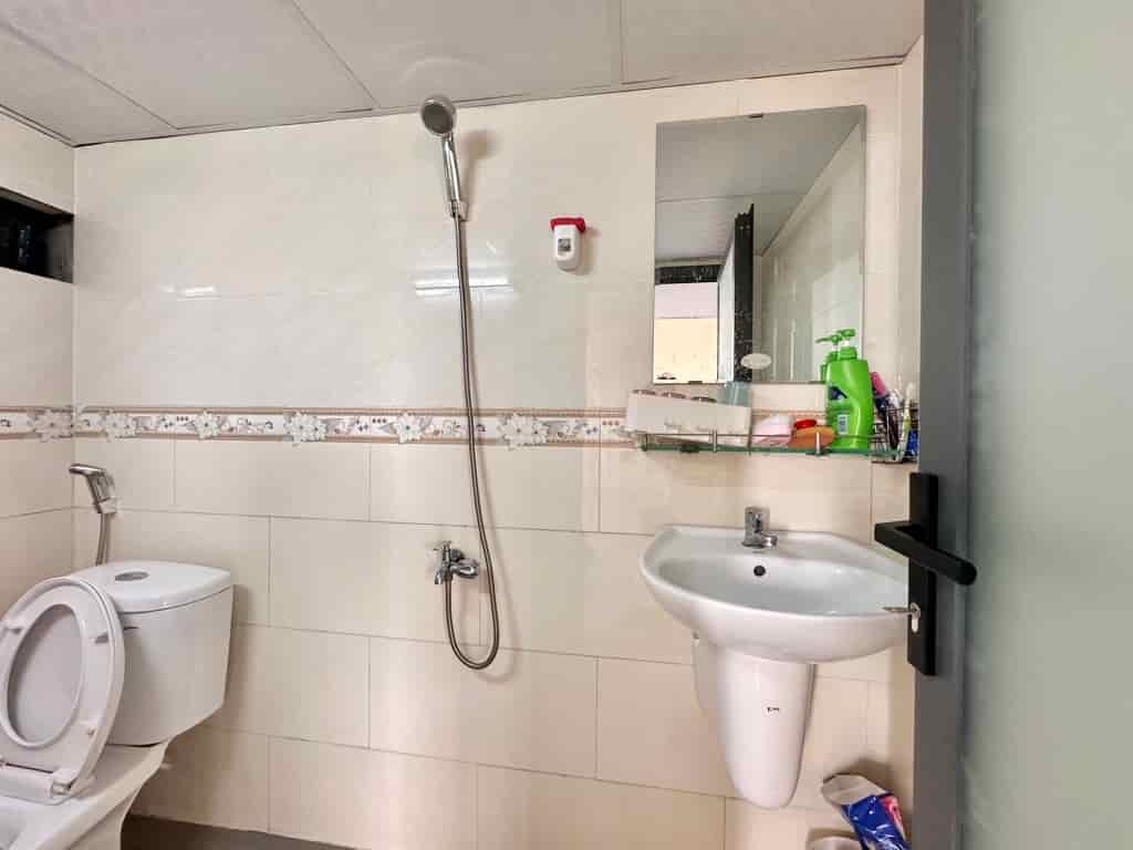 Nhà 5 tầng 15 phòng CHDV cho thuê 65Tr/Th- Ngay chợ Thủ Đức
