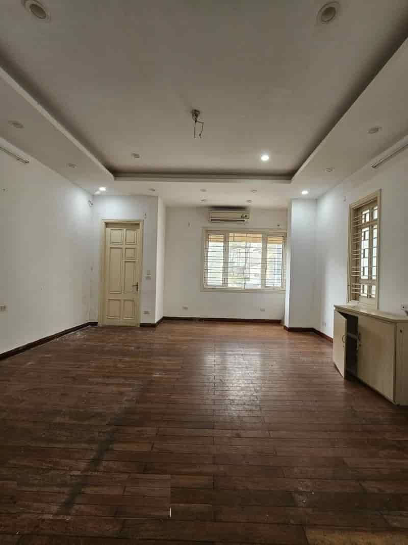 PHÂN LÔ NGUYỄN CHÁNH, CẦU GIẤY, LÔ GÓC, Ô TÔ TẢI QUAY ĐẦU TRƯỚC NHÀ ĐƯỢC, MẶT TIỀN HƠN 5M, KINH DOANH CỰC TỐT