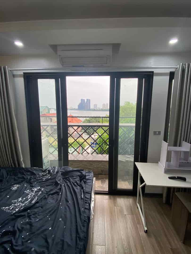 Cho thuê Căn hộ dịch vụ Full đồ cao cấp. Phòng View toàn mặt Hồ Tây cực Chill. Chỉ 7tr