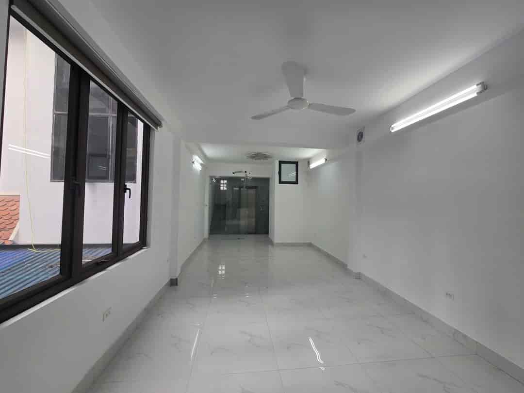 Bán nhà Nguyễn Khang, Cầu Giấy 52m, 7T,TM, Gần Hồ, Ô tô, KD VP, Giá nhỉnh 11 tỷ