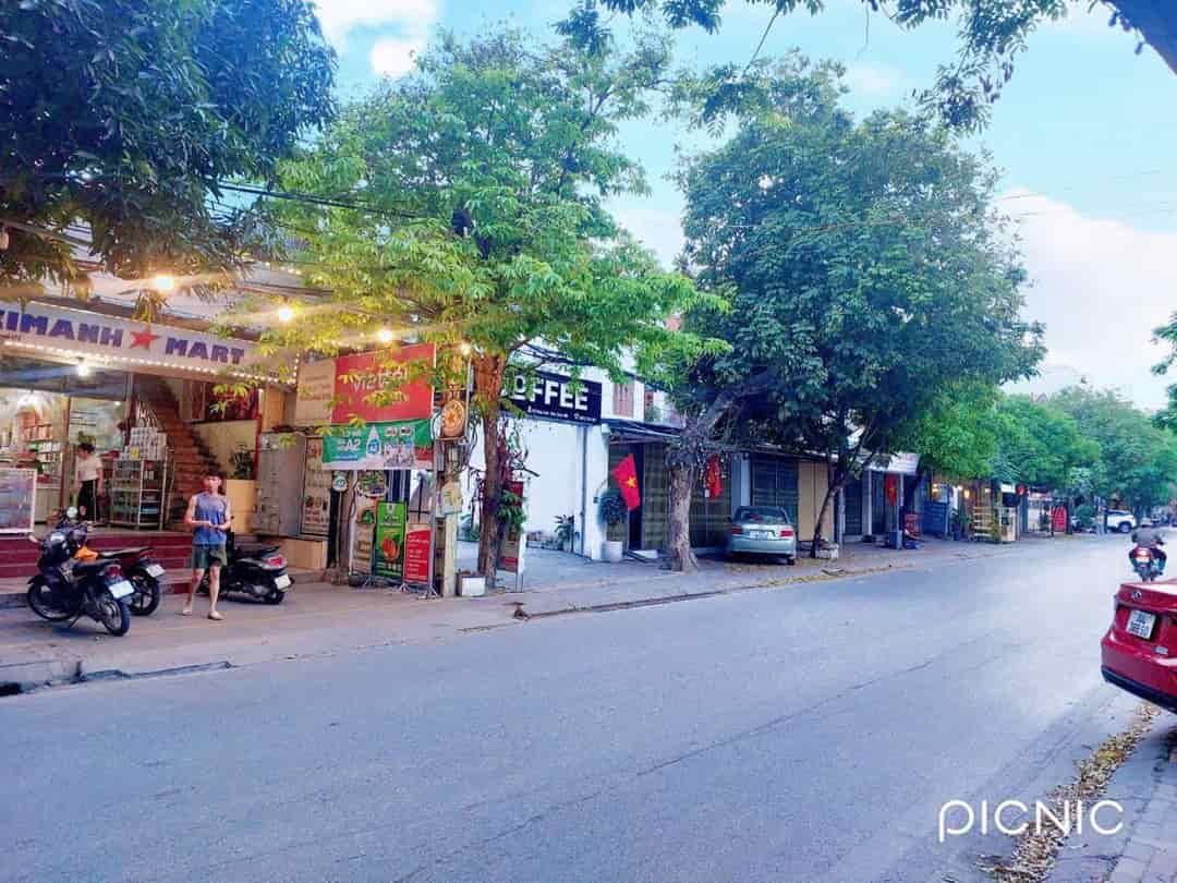 ĐẤT ĐẸP - GIÁ TỐT - BÁN ĐẤT Tặng NHÀ MẶT PHỐ KINH DOANH SẦM UẤT NGÀY ĐÊM DÒNG TIỀN TỐT