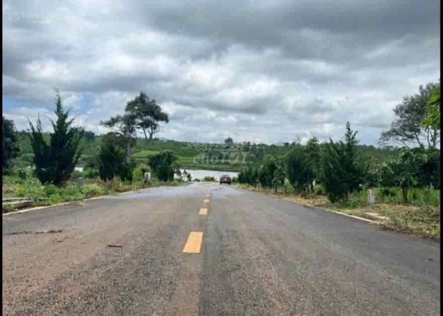 ĐẤT ĐẸP - MẶT TIỀN - Chính Chủ Cần Bán Nhanh Lô Vị Trí Đắc Địa 3 mặt tiền Tại huyện Lâm Hà